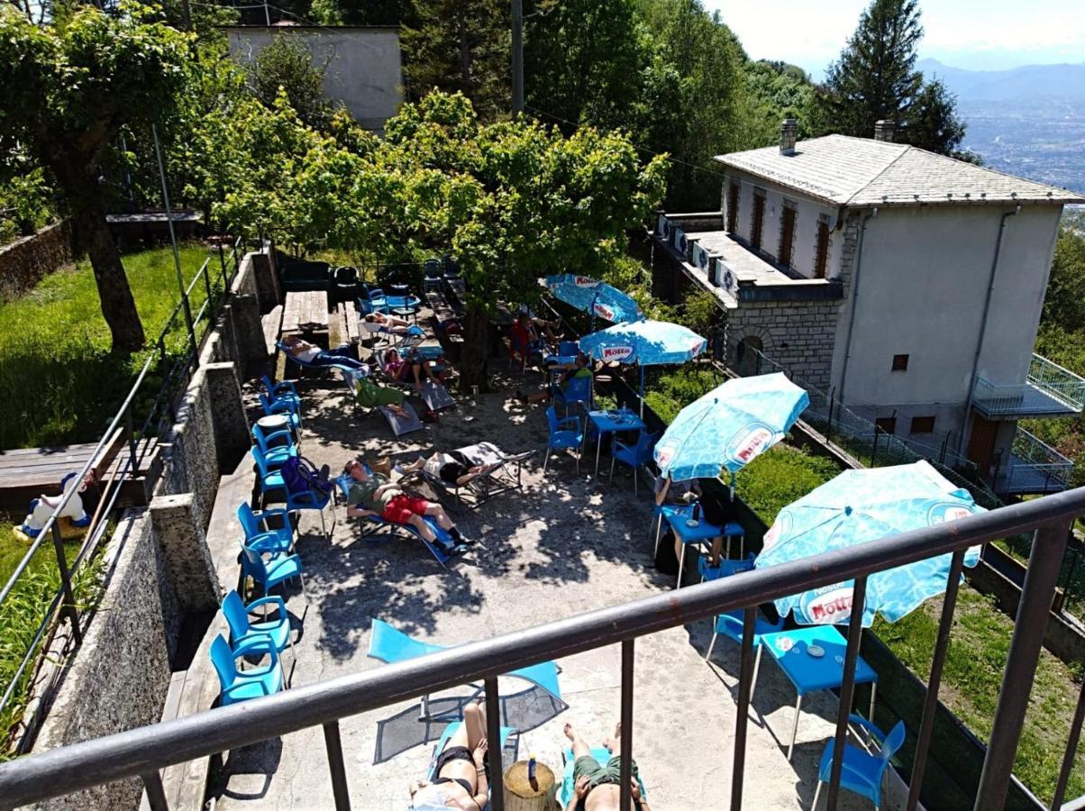 Capanna C.A.O. Hotell Brunate Eksteriør bilde